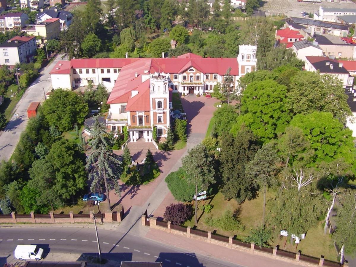 Hotel Zameczek Радомско Екстер'єр фото
